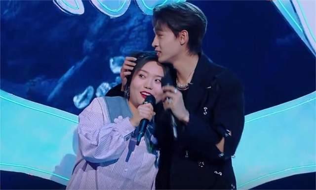 刘大锤最新爆料大神,大神最新爆料背后的惊人真相  第2张